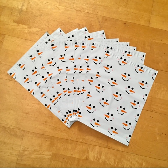 10 Count - 9.5 x 12 inches Winter Polymailers (SNOWMAN FACES) - Picture 10 of 11